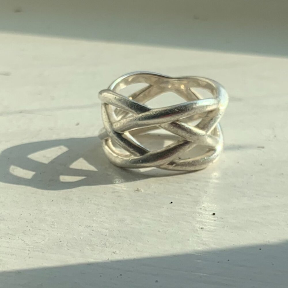 Tiffany & Vo. Vintage Crisscross  Ring.